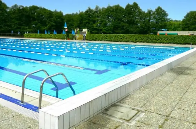 Piscina de clube